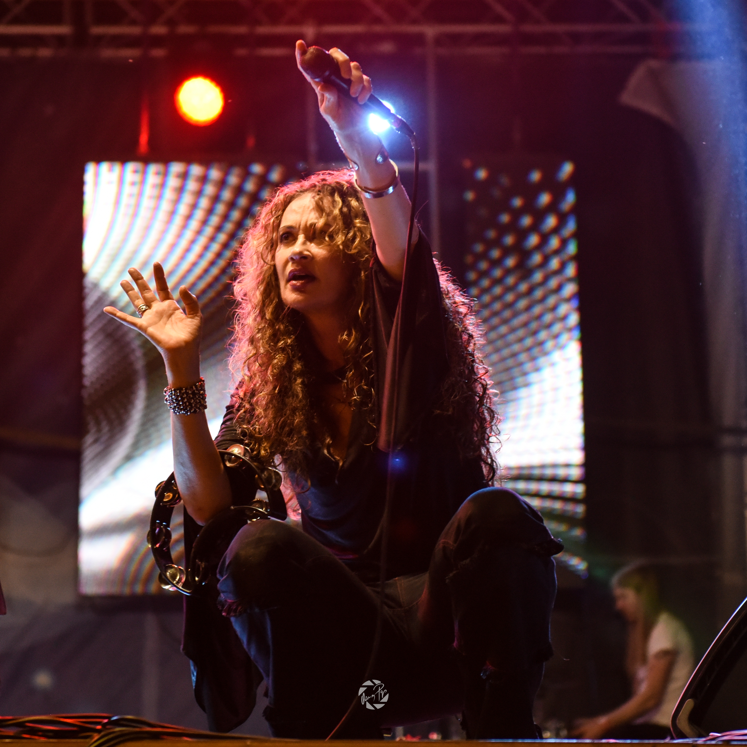 Dana Fuchs.jpg